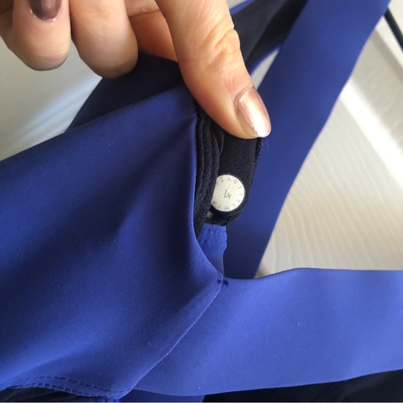 TWO Lululemon tops size 4 - Picture 6 of 8